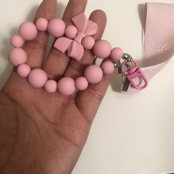 Dior Ribbon Keychain - Picture 4 of 6